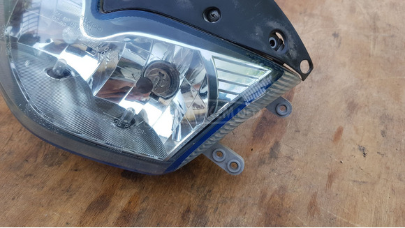 Kymco People S 125 - 200 első lámpa - 3/9