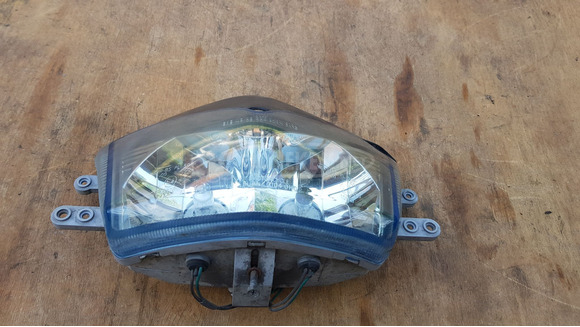 Kymco People S 125 - 200 első lámpa - 7/9