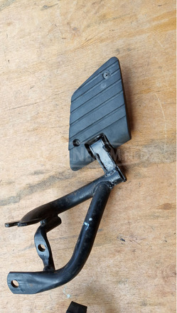 Kymco People S 125 - 200 hátsó lábatró pár - 5/8