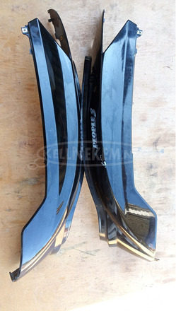 Kymco People S 50 - 200 oldalidom pár - 11/11