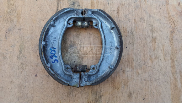 Kymco People S 125 - 200 hátsó fékbetét - 2/4