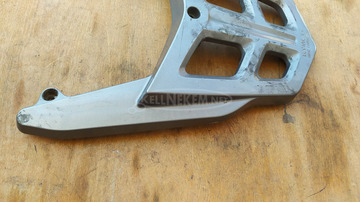 Kymco People S 50 - 200 hátsó kapaszkodó Kymco People S 50 - 200 hátsó kapaszkodó