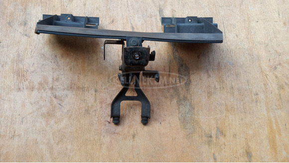 Kymco People S 125 - 200 első idomtartó konzol - 5/7