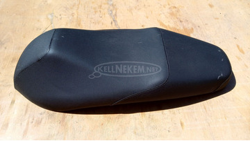 Kymco People S 125 - 200 ülés sérült