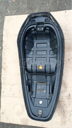 Kymco People S 125 - 200 ülés szakadt - 4/10