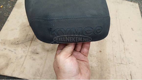 Kymco People S 125 - 200 ülés szakadt - 10/10