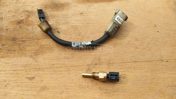 Kymco People S 200 i.e hőmérséklet jeladó - 1/7