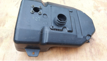 Kymco People S 125 - 200 üzemanyag tank