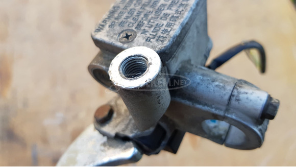 Kymco People GT 125 - 200 főfékhenger balos - 9/9