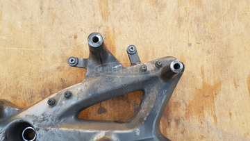 Kymco People GT 125 - 200 hátsó lengőkar