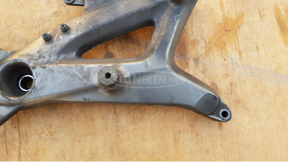 Kymco People GT 125 - 200 hátsó lengőkar - 4/9