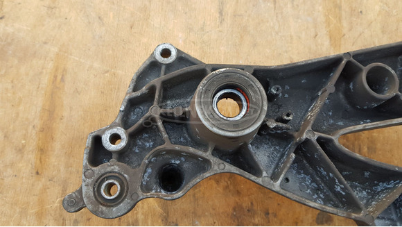 Kymco People GT 125 - 200 hátsó lengőkar - 6/9