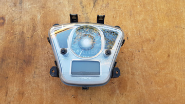 Kymco People GT 125 - 200 km óra