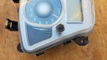 Kymco People GT 125 - 200 km óra