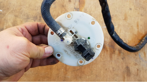 Kymco People GT 125 - 200 benzinpumpa - 8/8