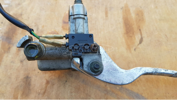 Kymco People GT 125 - 200 főfékhenger jobbos - 5/9