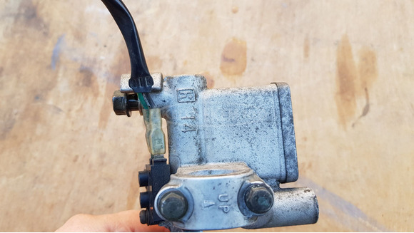 Kymco People GT 125 - 200 főfékhenger jobbos - 6/9