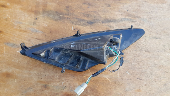 Kymco People GT 125 - 200 első irányjelző pár - 6/9