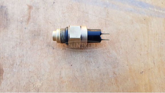 Kymco People GT 125 - 200 hőgomba - 3/4