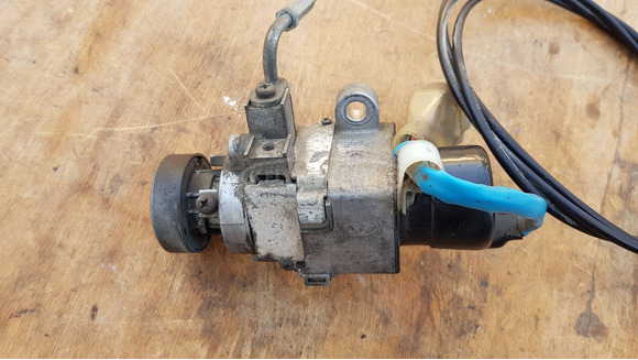 Kymco People GT 125 - 200 gyújtáskapcsoló - 4/10