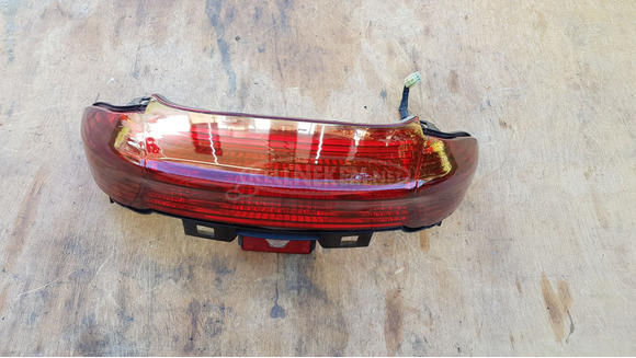 Yamaha Majesty YP 250 hátsó lámpa - 1/10