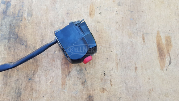 Yamaha Majesty YP 250 kormánykapcsoló jobbos - 4/7