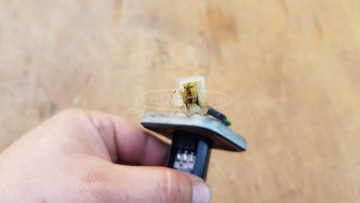 Yamaha Majesty YP 250 üzemanyag szintjelző