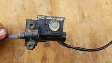 Yamaha Majesty YP 250 főfékhenger balos