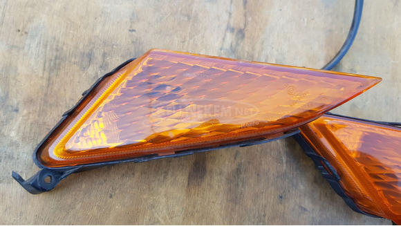 Yamaha Majesty YP 250 első irányjelző pár - 3/10