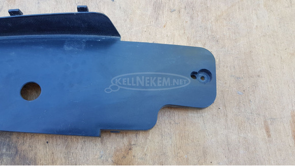 Yamaha Majesty YP 250 akkumulátor fedél - 2/6