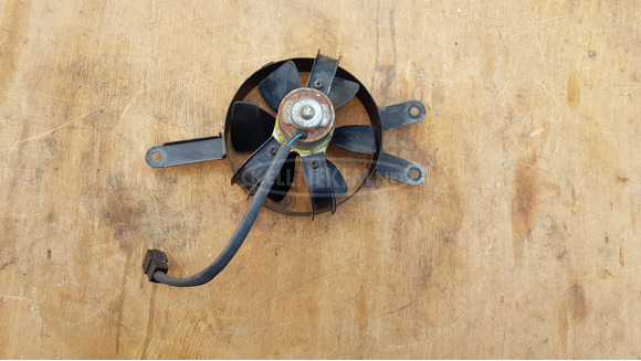 Yamaha Majesty YP 250 ventilátor - 1/7