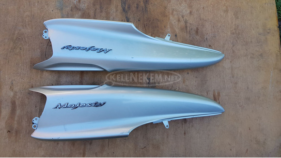 Yamaha Majesty YP 250 oldalidom pár - 1/10