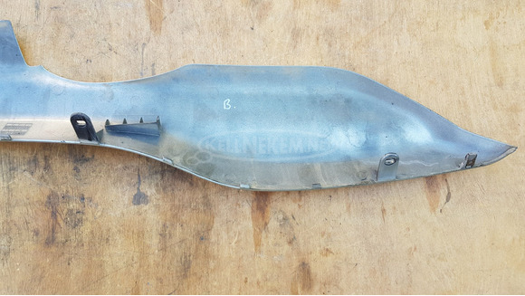 Yamaha Majesty YP 250 taposó alatti idom balos - 6/10