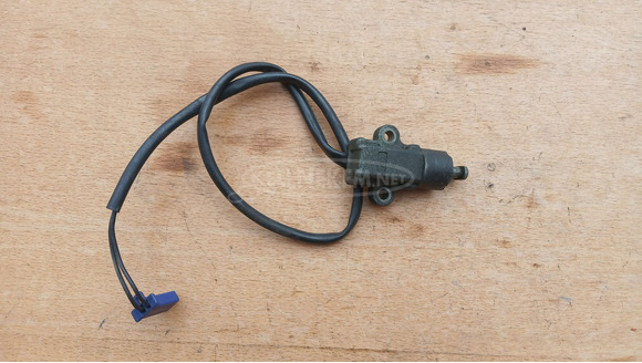 Yamaha Majesty YP 250 oldaltámasz kapcsoló - 6/6