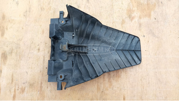 Yamaha Majesty YP 250 hátsó sárvédő - 6/8