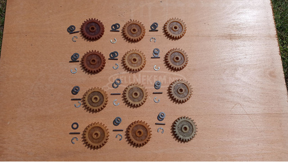 Yamaha Majesty YP 250 vízpumpa meghajtó fogaskerék - 4/9