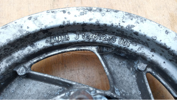 Yamaha Majesty YP 250 első felni - 7/10