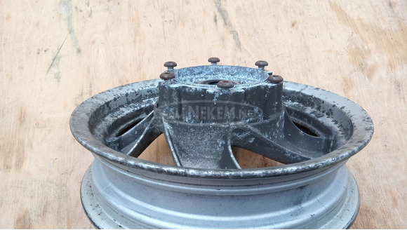 Yamaha Majesty YP 250 első felni - 8/10