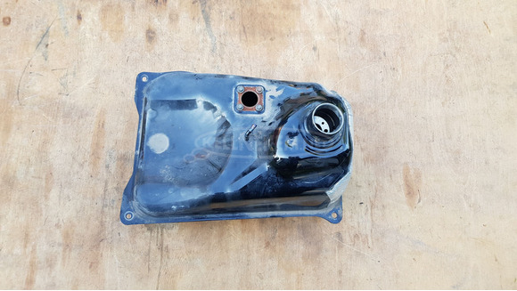 Yamaha Majesty YP 250 üzemanyag tank - 1/6