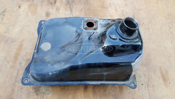 Yamaha Majesty YP 250 üzemanyag tank