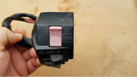 Yamaha Majesty YP 250 kormánykapcsoló jobbos fémházas - 3/7