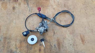 Yamaha Majesty YP 250 gyújtáskapcsoló