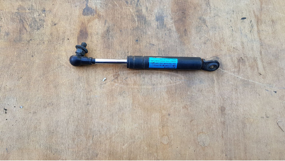 Yamaha Majesty YP 250 üléstartó teleszkóp - 1/5