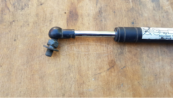 Yamaha Majesty YP 250 üléstartó teleszkóp - 5/5