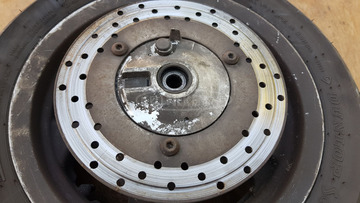 Yamaha Majesty YP 250 hátsó kerék