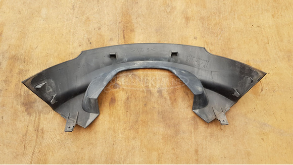 Yamaha Majesty YP 250 hátsó lámpa alatti idom 3 - 4/8