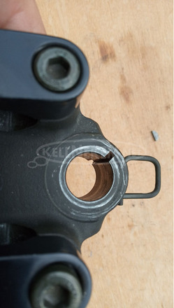 Yamaha Majesty YP 250 kormány tartókonzol - 7/9