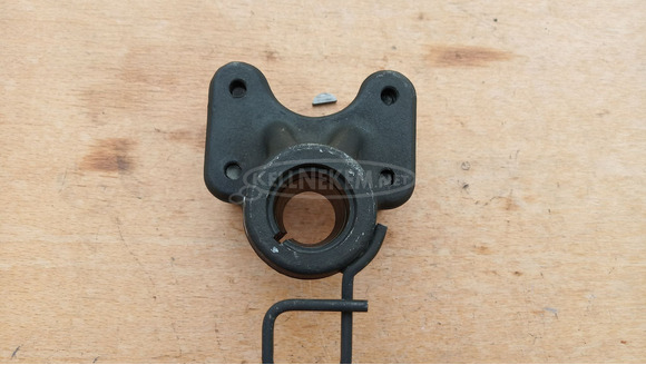 Yamaha Majesty YP 250 kormány tartókonzol - 9/9