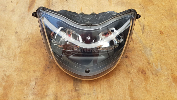 Yamaha Majesty YP 250 első lámpa - 5/8