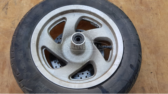 Yamaha Majesty YP 250 első kerék - 5/8